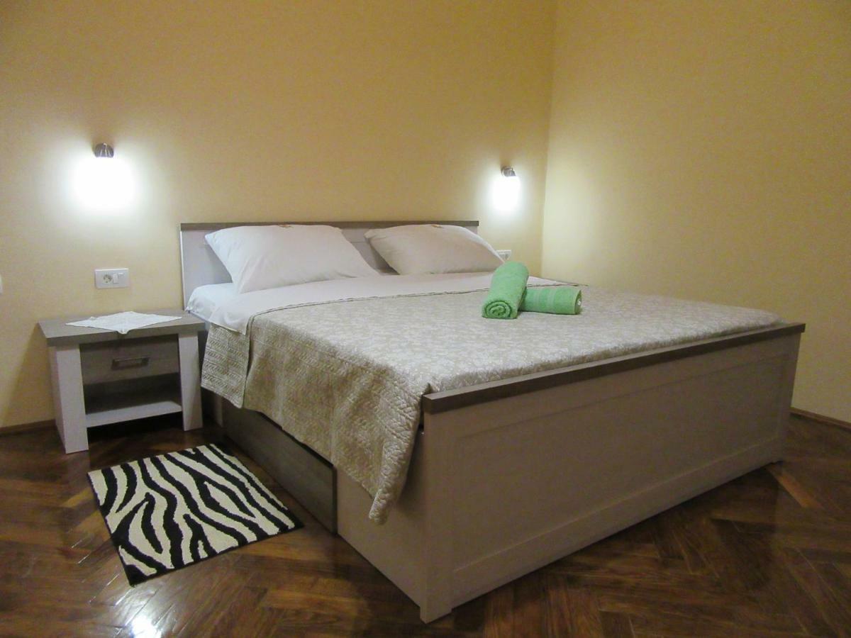 Apartman Romeo Apartment Rijeka Exterior photo