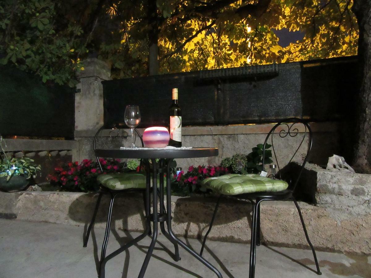 Apartman Romeo Apartment Rijeka Exterior photo